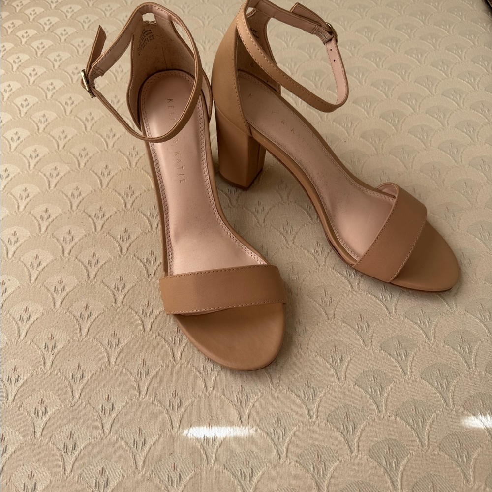Kelly & Katie Hailee Nude Ankle Strap Heels